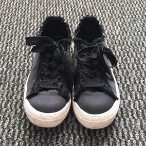 Steve Madden sneakers
